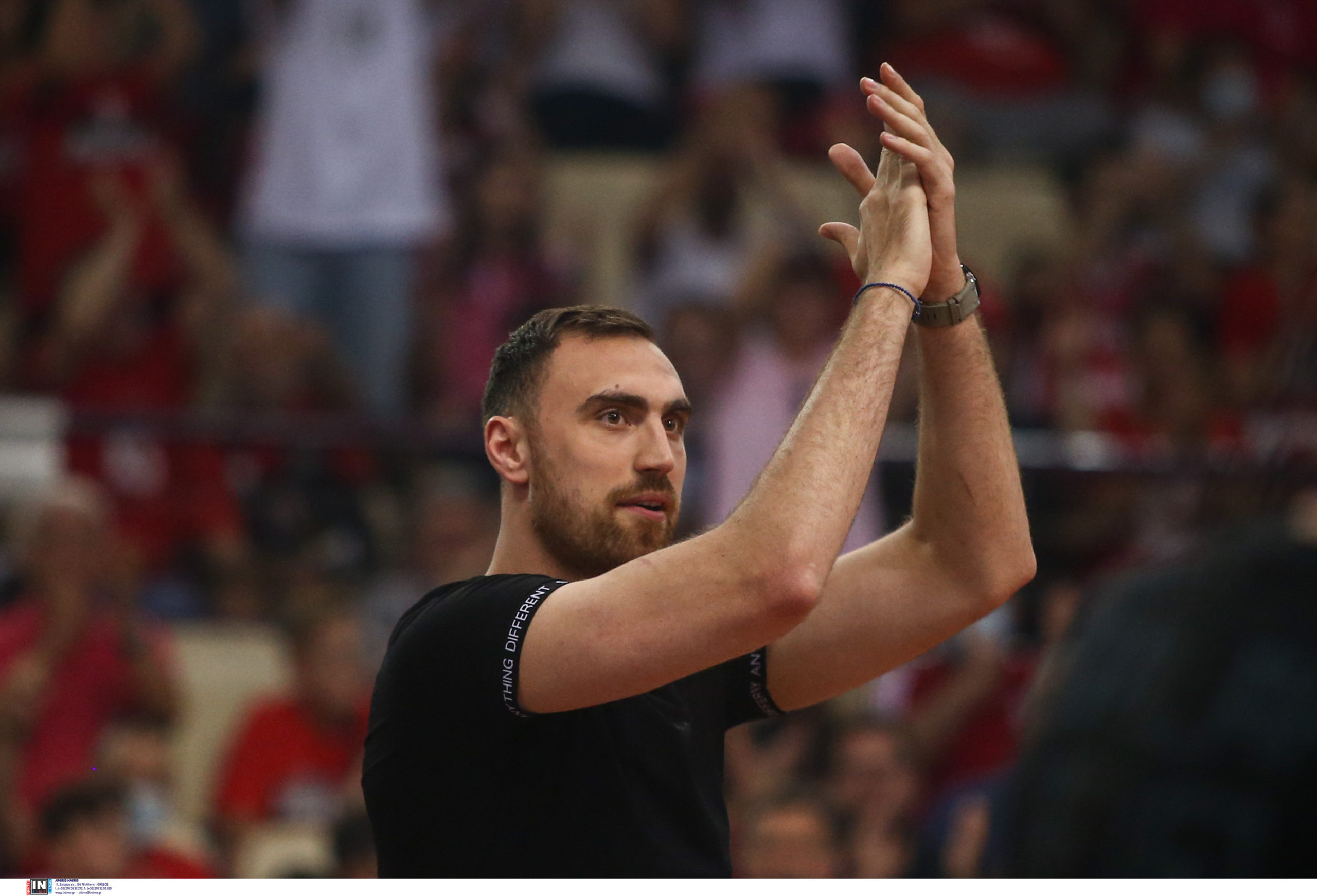 Νικολα Μιλουτίνοφ