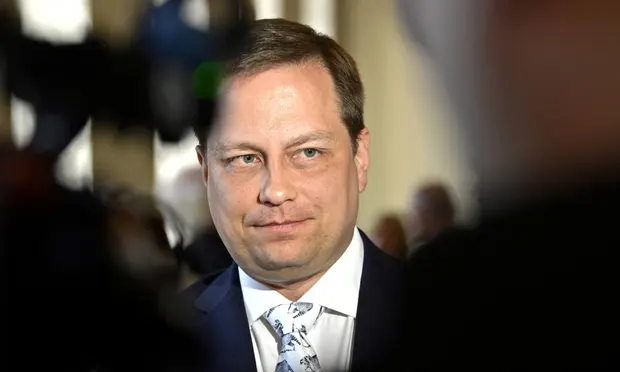 Σάλος στη Φινλανδία: Παραιτήθηκε ο υπουργός Οικονομίας για αναφορές του στους Ναζί