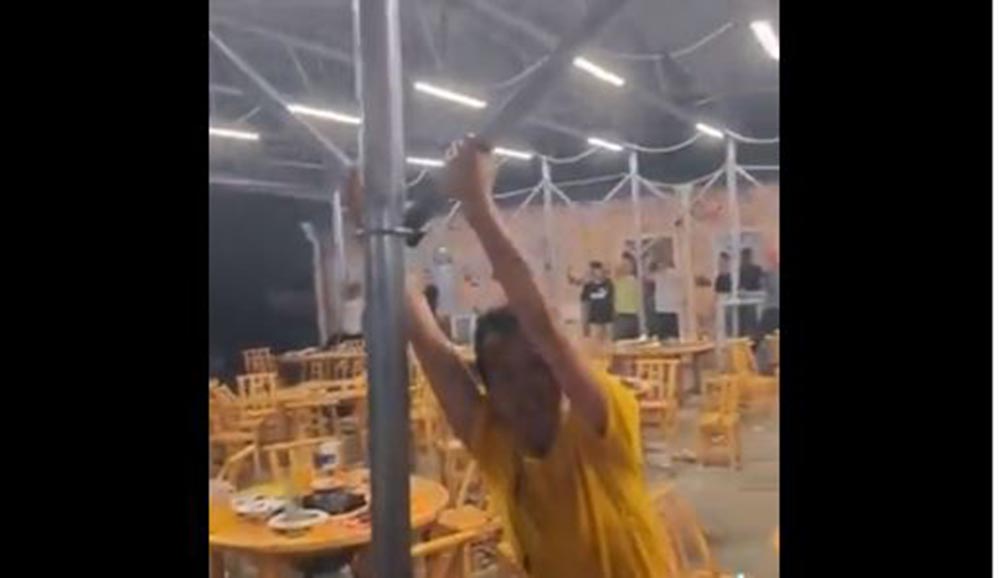 Κίνα: Πελάτες εστιατορίου βίωσαν στιγμές τρόμου