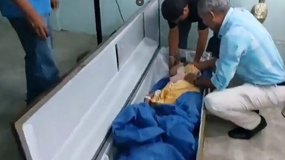 Εκουαδόρ: Πέθανε τελικά η γυναίκα που είχε ξυπνήσει μέσα σε φέρετρο στην κηδεία της