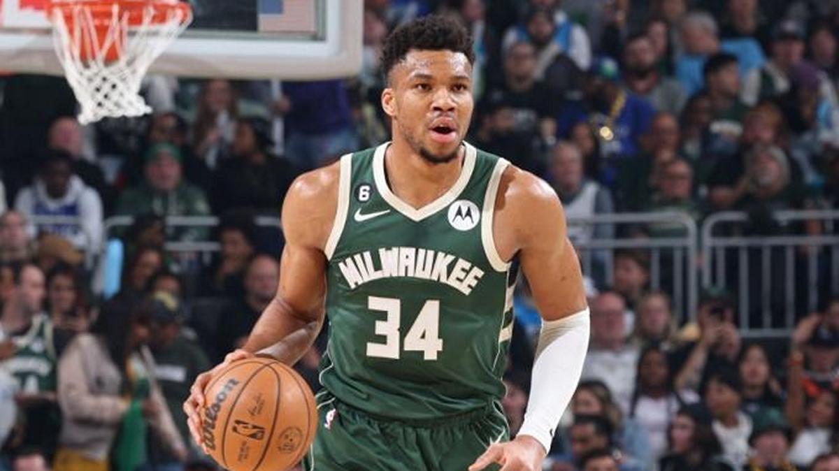 Ο Γιάννης Αντετοκούνμπο τιμήθηκε με το βραβείο «Magic Johnson»