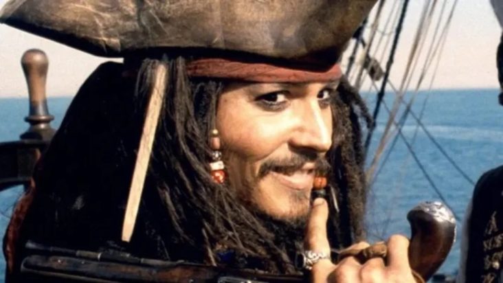 Johnny-Depp-Pirates-of-the-Caribbean-