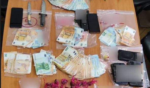 Μεσολόγγι: Εξαρθρώθηκε εγκληματική οργάνωση που διακινούσε ναρκωτικά στην Αιτωλοακαρνανία – Συνελήφθησαν οκτώ άτομα