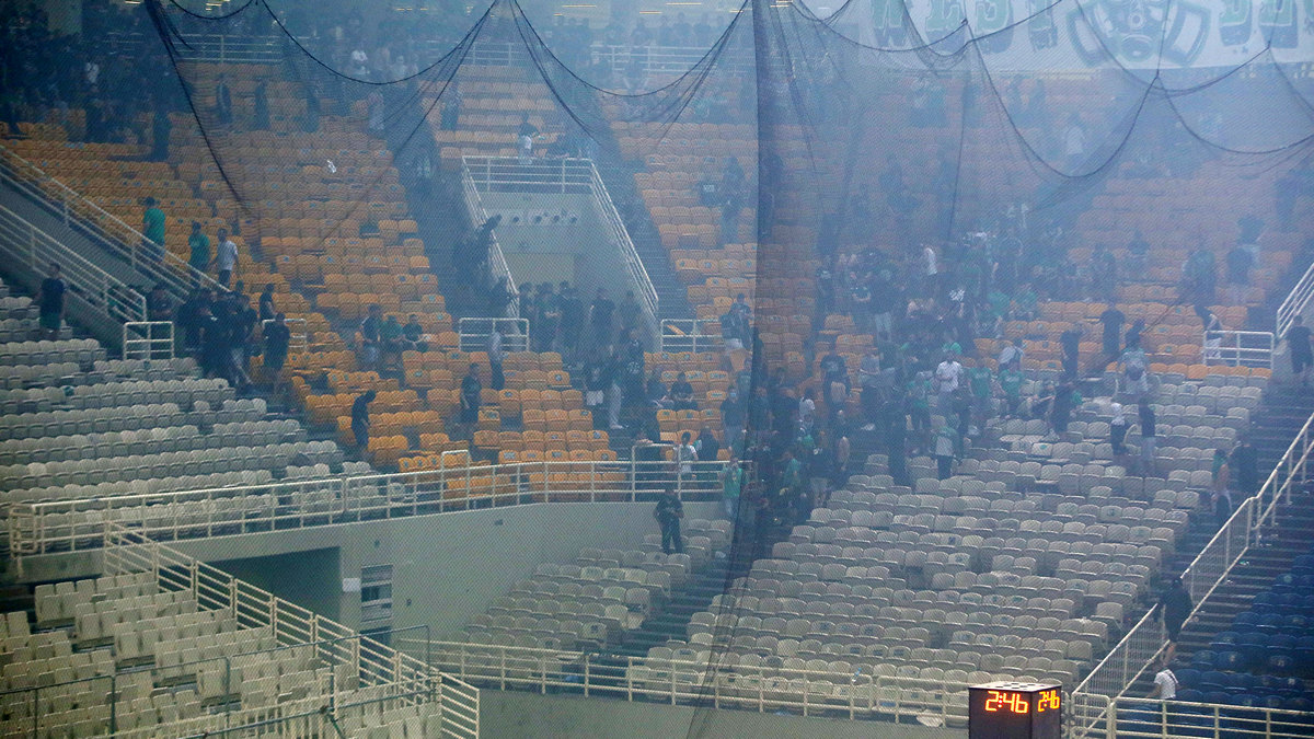 Παναθηναϊκός – Ολυμπιακός: Όσα αναφέρει το φύλλο αγώνος – Το παιχνίδι διεκόπη με υπαιτιότητα του «τριφυλλιού»