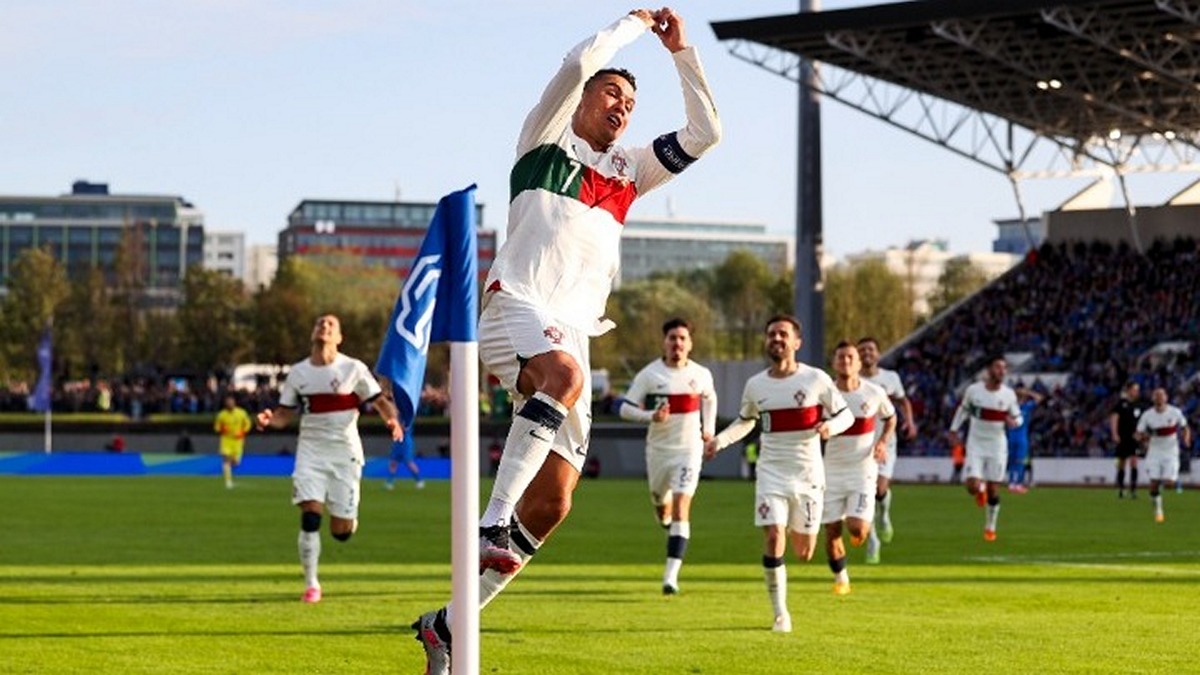 Euro 2024: Έγραψε ιστορία ο… 200άρης Ρονάλντο – Σοκ για την Πολωνία του Φερνάντο Σάντος