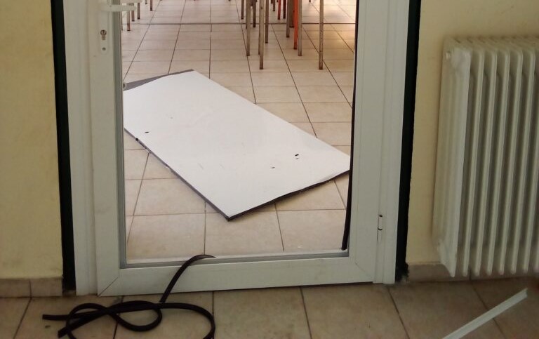 Ζημιές σε εκλογικό τμήμα στην Ροδόπη