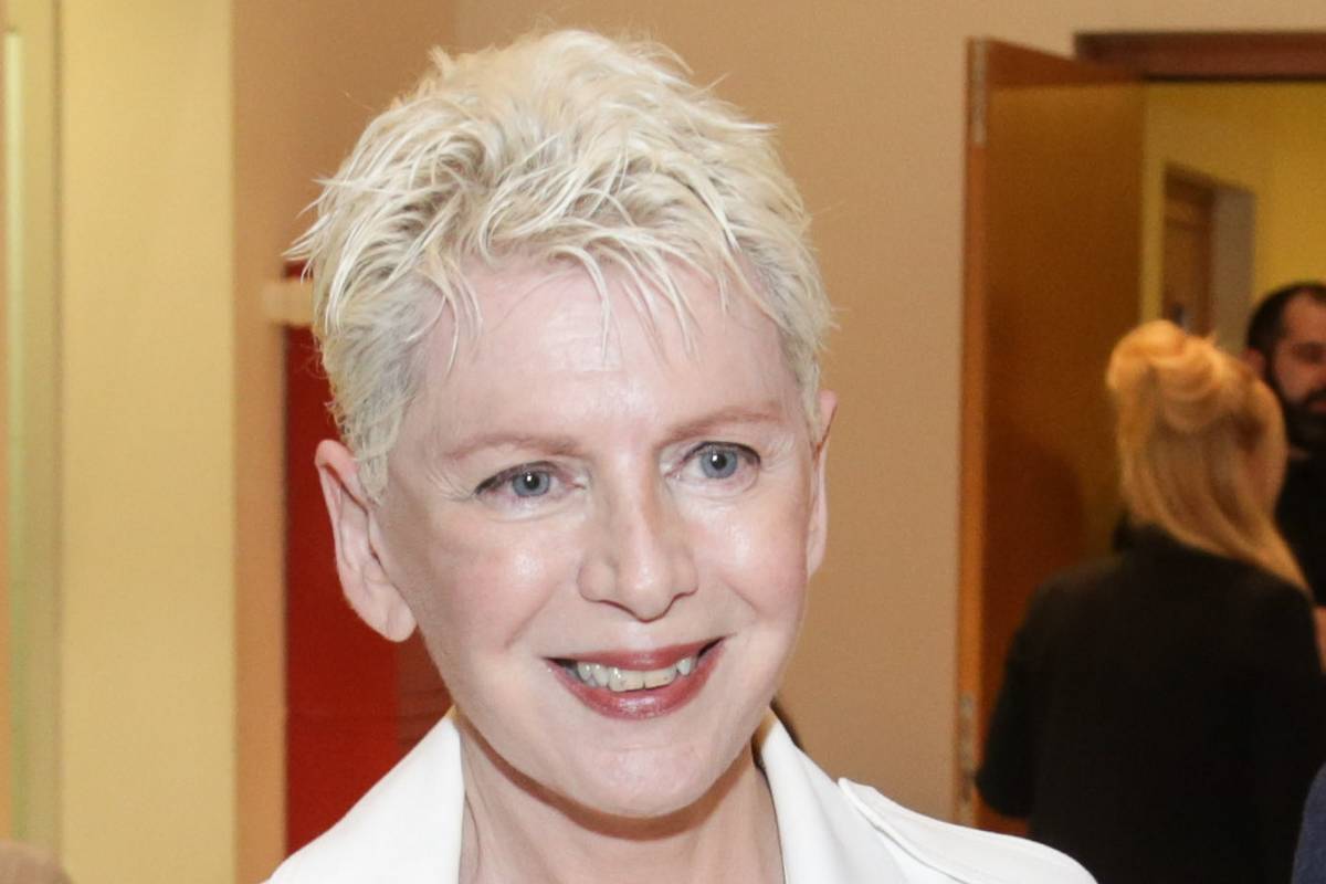 Έλενα Ακρίτα