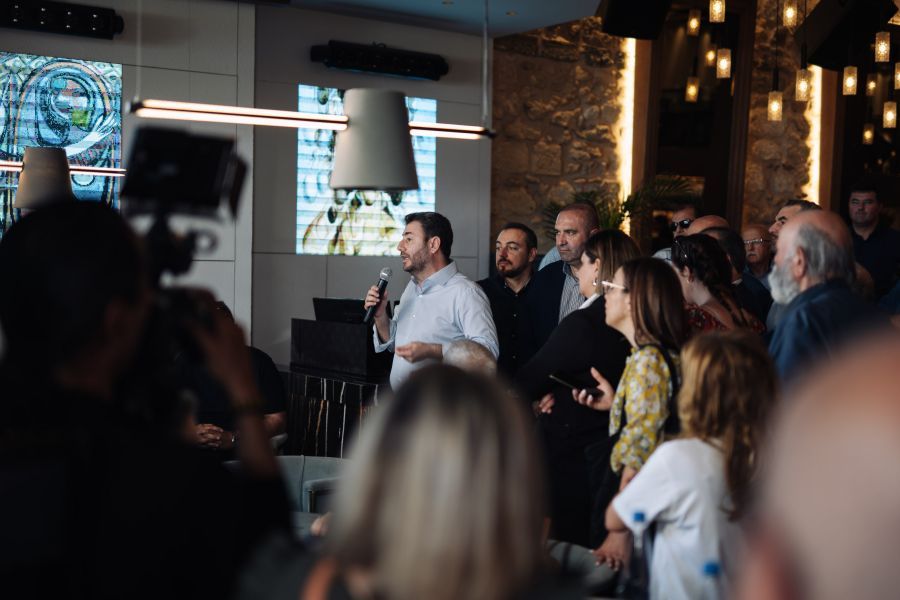 Ανδρουλάκης από το Ρέθυμνο: Να δούμε το πολιτικό χρώμα που ταιριάζει στο νησί μας – Δεν θα απογοητεύσουμε κανέναν