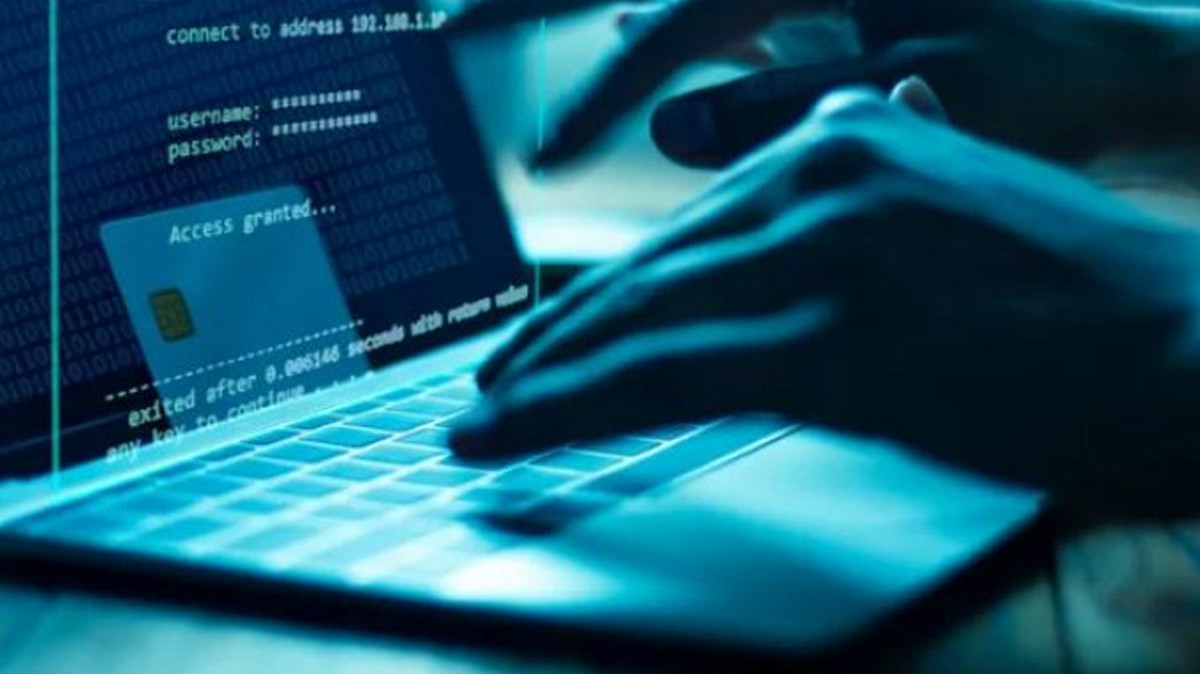 Λονδίνο: Στο στόχαστρο χάκερς βρέθηκαν βρετανικές εταιρείες – Έκλεψαν στοιχεία υπαλλήλων