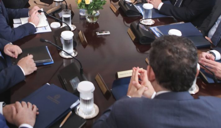 μπλε φάκελοι υπουργικό συμβούλιο