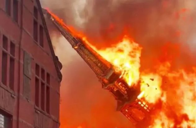 ΗΠΑ εκκλησία φωτιά