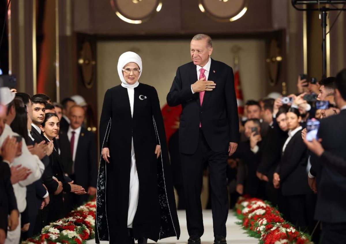 Ρετζέπ Ταγίπ Ερντογάν Εμινέ