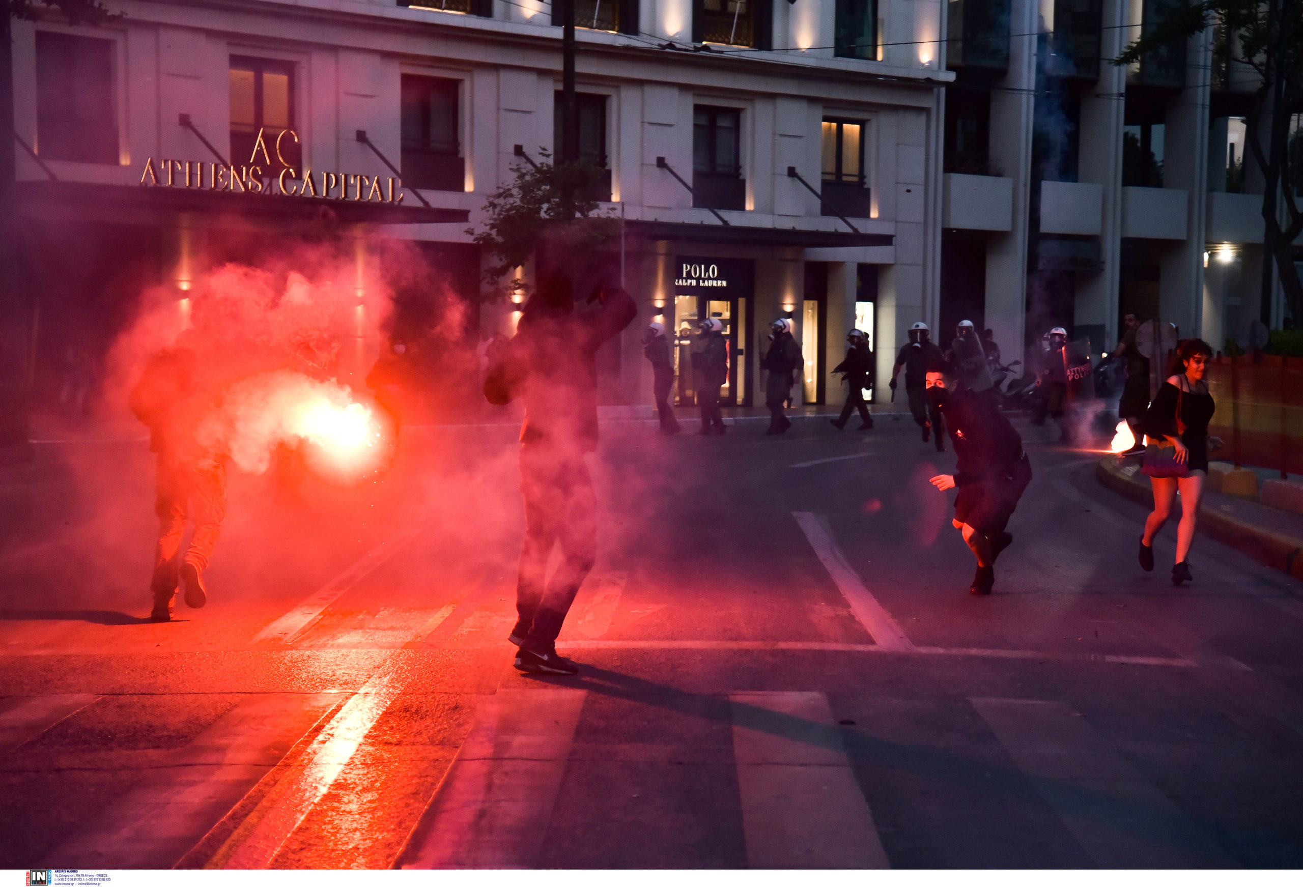 ναυάγιο Πύλος επεισόδια Αθήνα