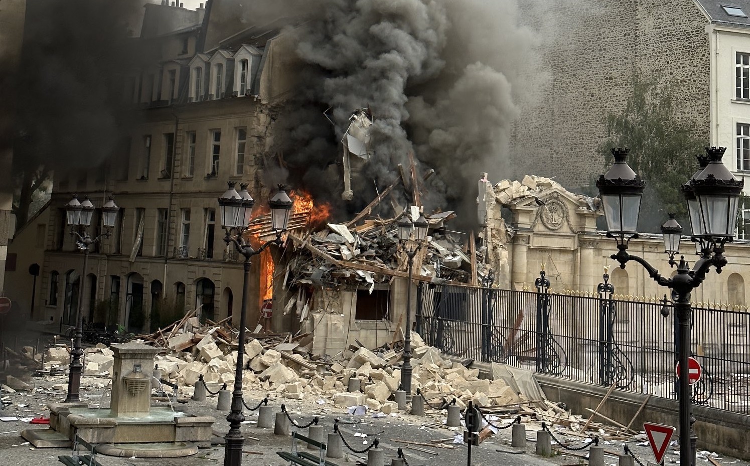 Γαλλία Παρίσι Έκρηξη