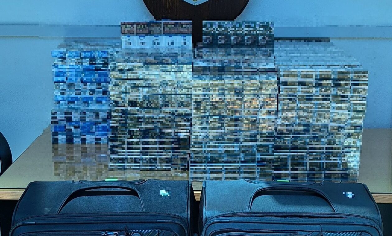 Ηγουμενίτσα: Χειροπέδες σε 27χρονο που διακινούσε λαθραία τσιγάρα – Έκρυβε στο αυτοκίνητό του 3.340 πακέτα