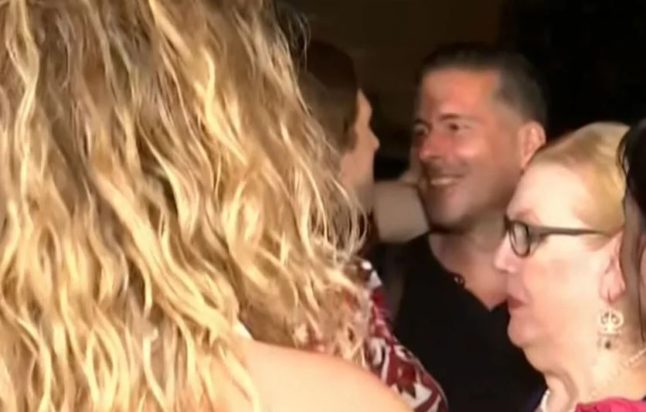 Το φιλί Ζωής Κωνσταντοπούλου - Διαμαντή Καραναστάση