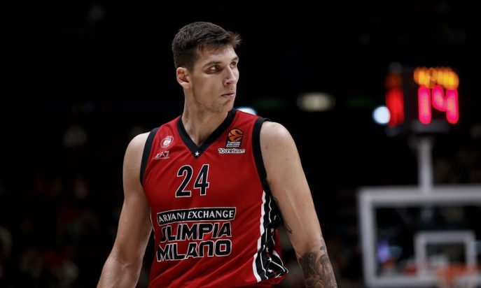 Ο μπασκετμπολίστας, Ντίνος Μήτογλου