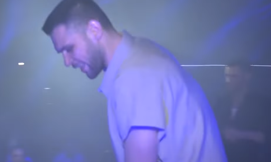 παπανικολάου ζειμπέκικο