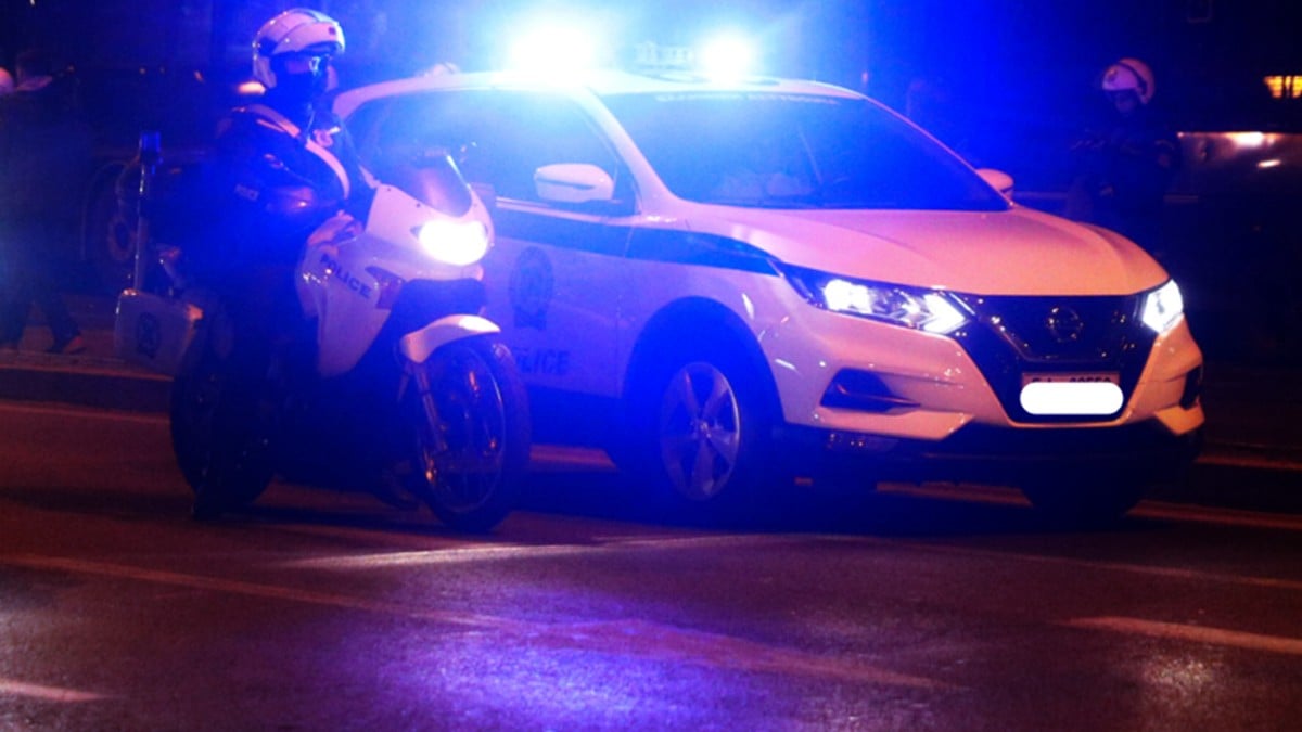 Επεισοδιακή σύλληψη δύο διαρρηκτών στο Περιστέρι – Τραυμάτισαν αστυνομικούς της ΔΙΑΣ, ρίχνοντάς τους από την μηχανή