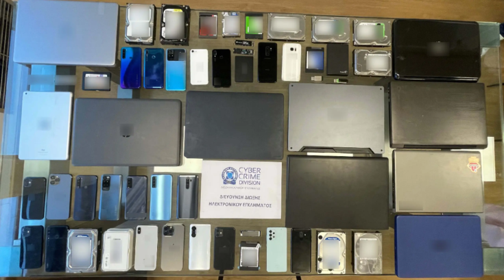 «Συγκοινωνούντα Δοχεία» παιδική πορνογραφία