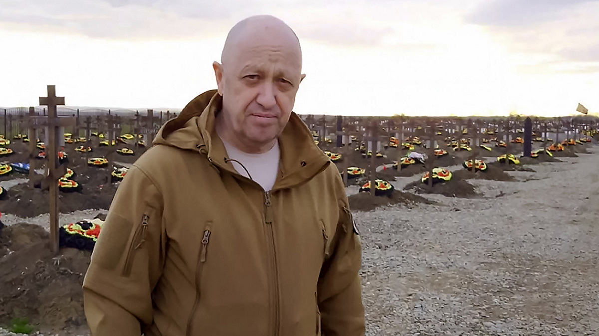 Ρωσία: Η Μόσχα κατηγορεί τον αρχηγό της Wagner, Γεβγκένι Πριγκόζιν, πως κάλεσε σε στάση κατά του ρωσικού στρατού