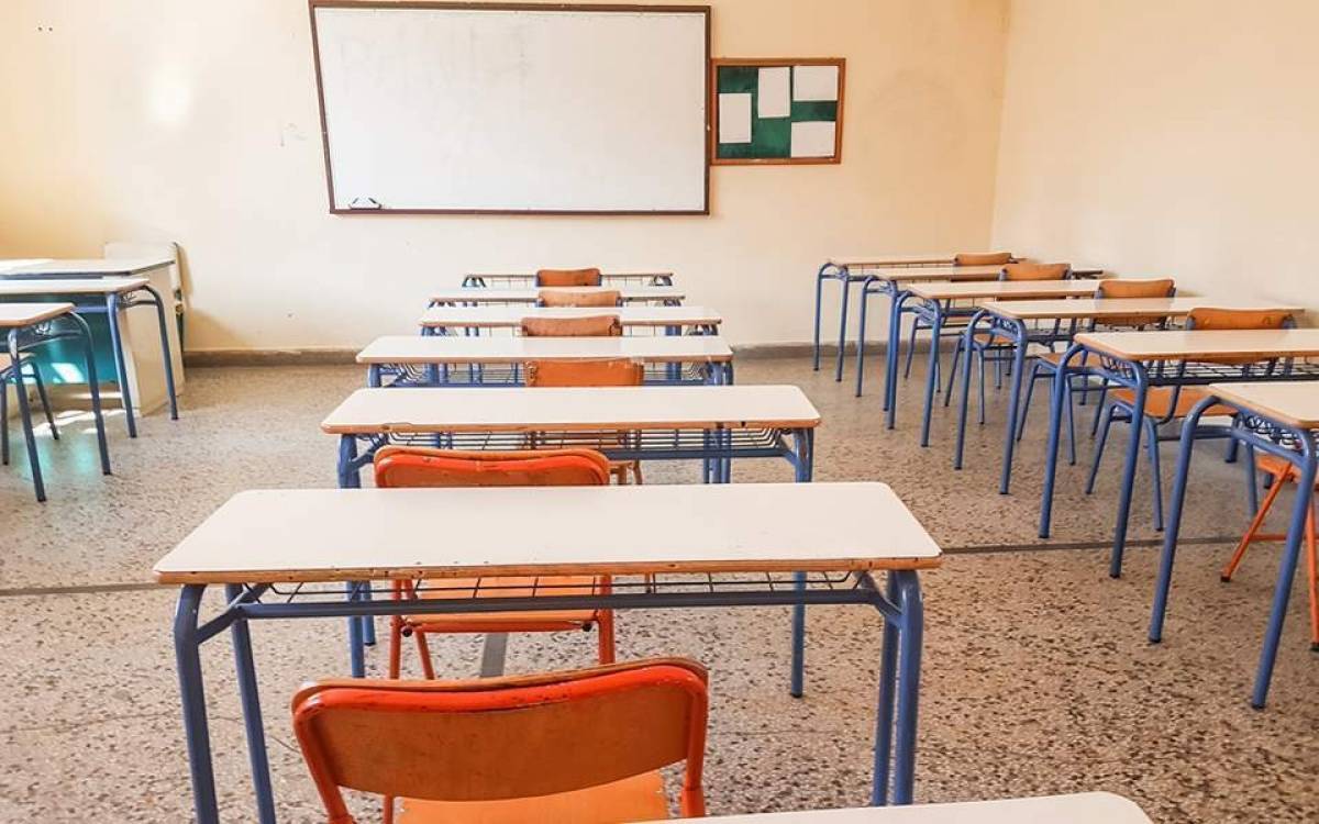 Καλύβια: Παρέμβαση του Αρείου Πάγου για τον πατέρα μαθητή που επιτέθηκε σε εκπαιδευτικούς