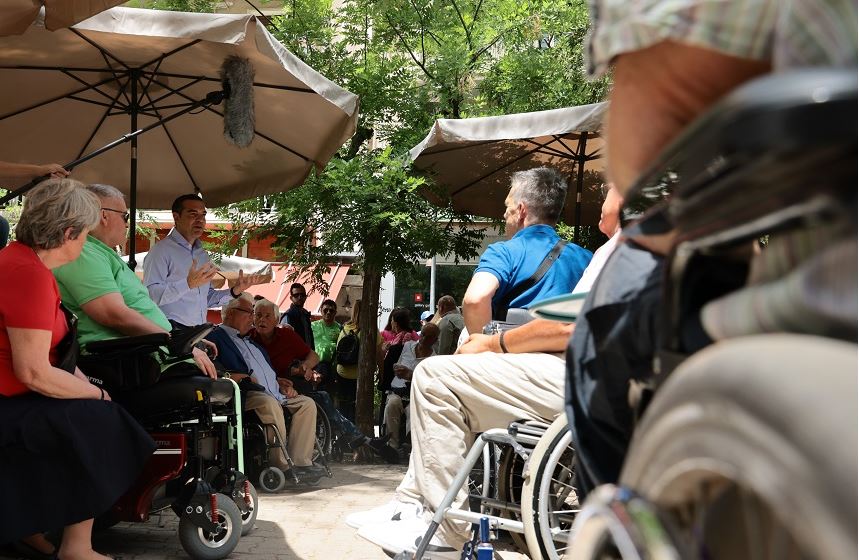 Τσίπρας: Αύξηση 20% στο επίδομα αναπηρίας και 15% περισσότερες προσλήψεις μέσω ΑΣΕΠ για ΑμΕΑ