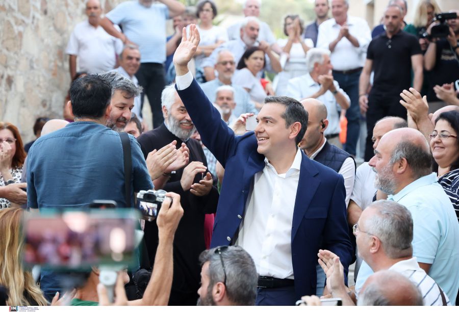 Τσίπρας: Ουσιαστικές δομικές ελλείψεις στον ελληνικό τουρισμό – Ποιο είναι το σχέδιο ΣΥΡΙΖΑ