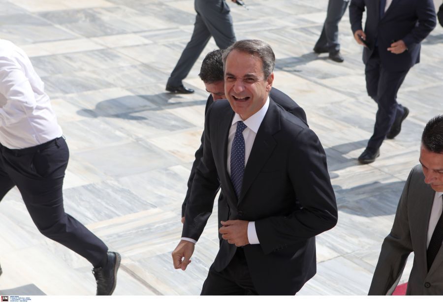 Η άφιξη του Πρωθυπουργού Κυριάκου Μητσοτάκη στη Βουλή για την ορκωμοσία