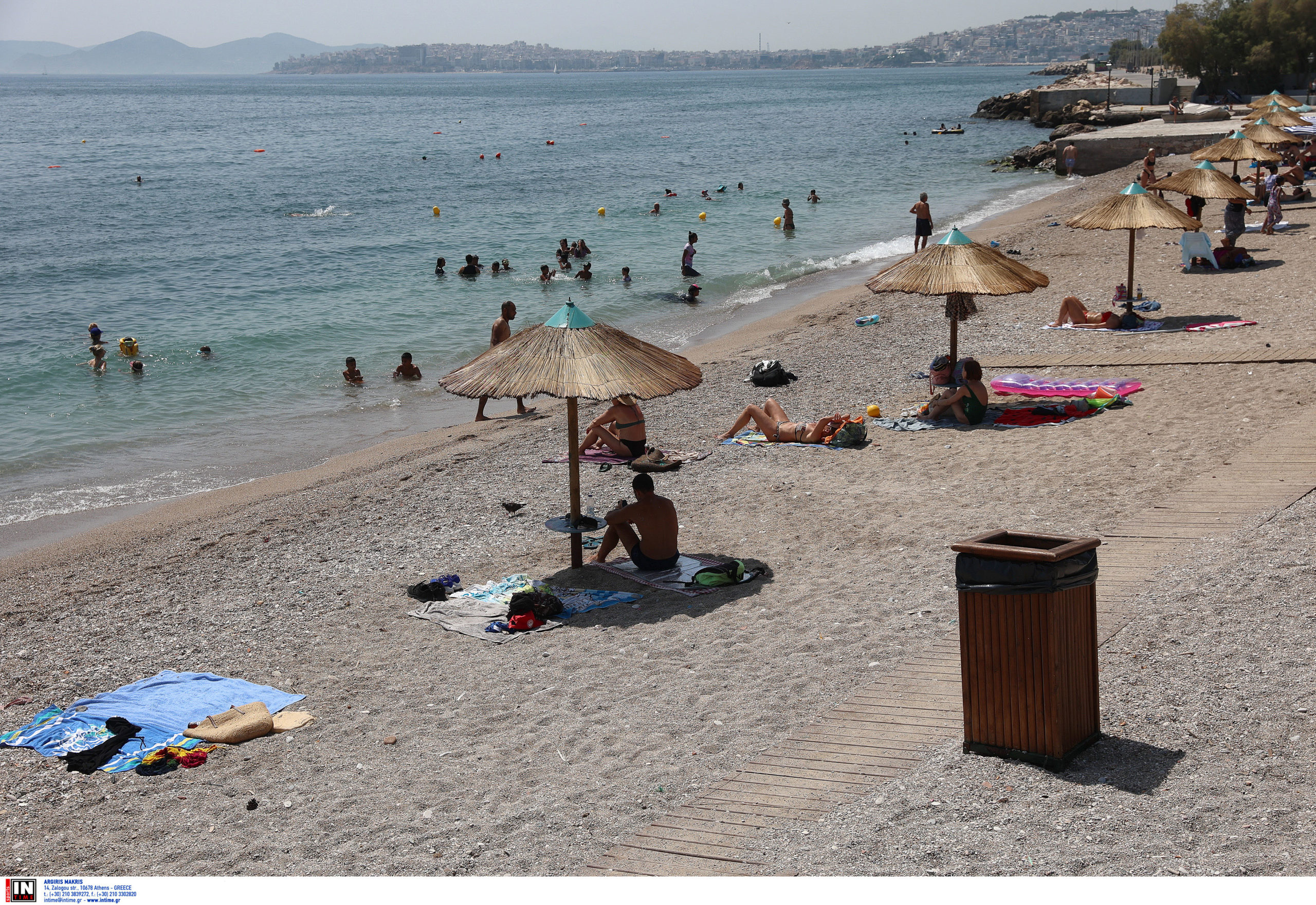 Καύσωνας «Κλέων»: Ποιες περιοχές θα είναι στο «κόκκινο» – Από νωρίς το πρωί «βουλιάζουν» οι παραλίες