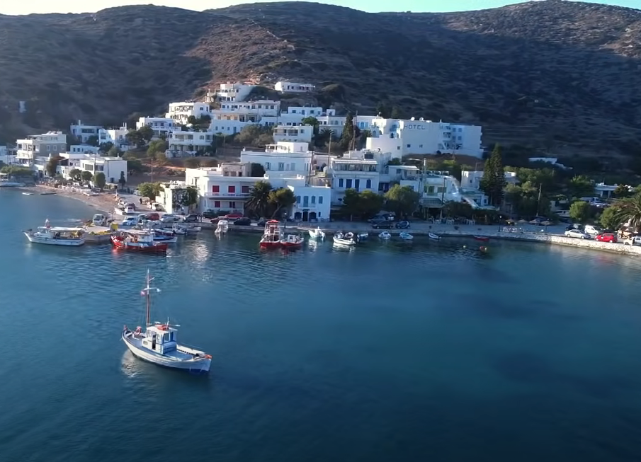 Αμοργός: Το Απέραντο Γαλάζιο του Αιγαίου