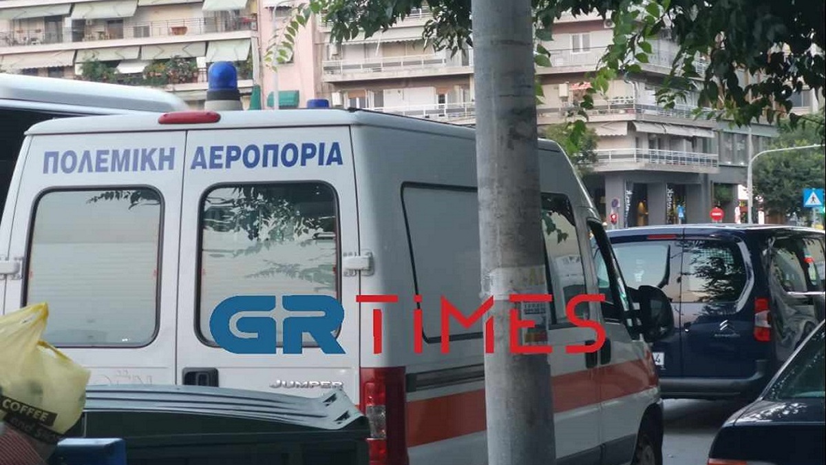 Θρήνος στην Θεσσαλονίκη για τον 27χρονο Ανθυποσμηναγό – Στο σπίτι της οικογένειας στελέχη της Πολεμικής Αεροπορίας