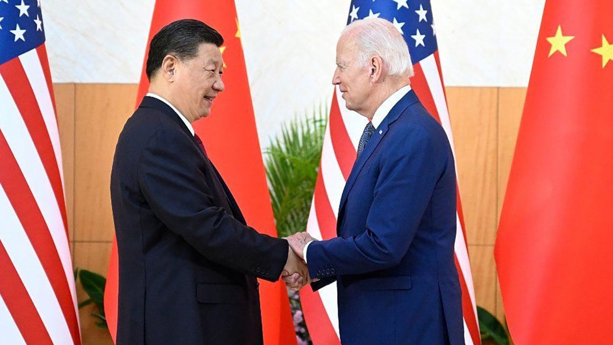 ΗΠΑ: Ο Μπάιντεν είπε στον Σι Τζινπίνγκ να «προσέχει» διότι η κινεζική οικονομία «εξαρτάται» από τις δυτικές επενδύσεις