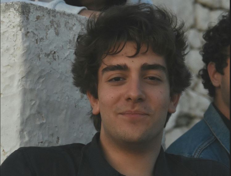 Έδωσε Πανελλήνιες και φτιάχνει αυτοκίνητο Formula 1