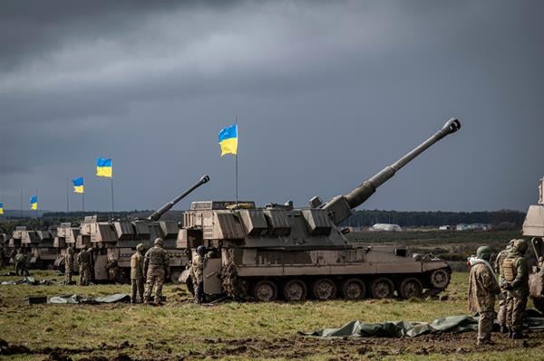 Ουκρανοί στρατιώτες εκπαιδεύονται από Συμμάχους του ΝΑΤΟ – ΒΙΝΤΕΟ