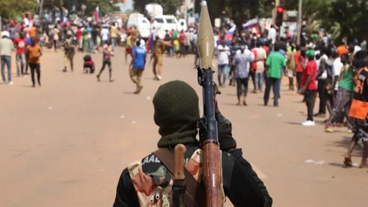 Μπουρκίνα Φάσο: Τουλάχιστον 10 νεκροί σε νέα επίθεση