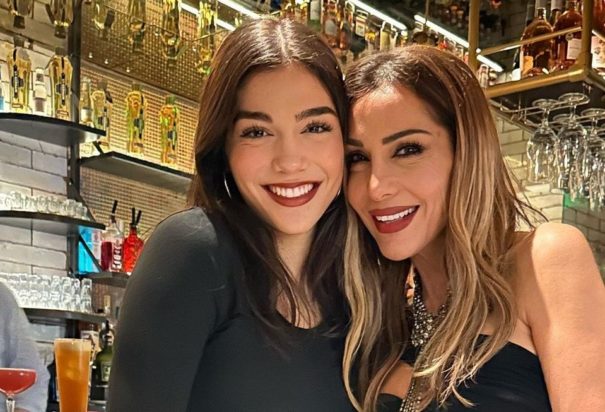 Δέσποινα Βανδή Μελίνα Νικολαΐδη