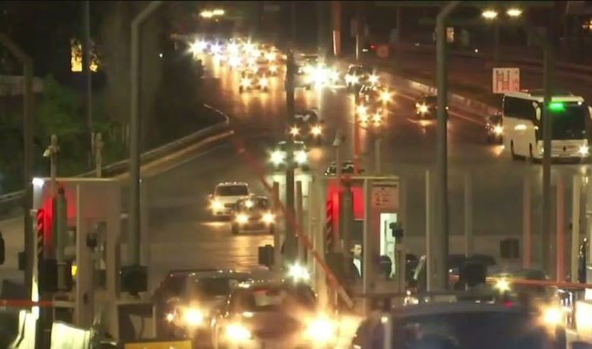 Live η κίνηση: Η επιστροφή των εκδρομέων – Καθυστερήσεις στην Αττική Οδό