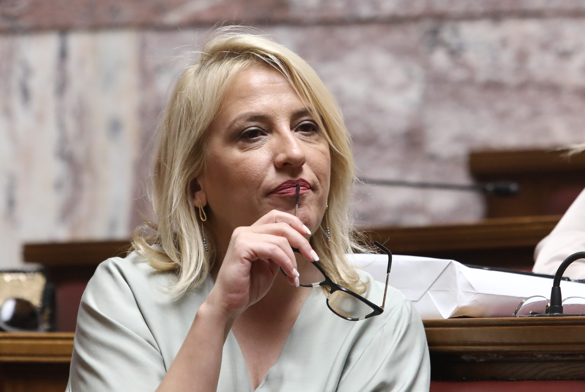 Ρένα Δούρου