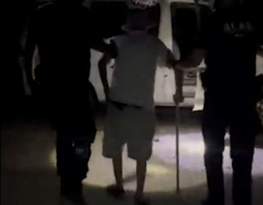 Εκκενώσεις αστυνομία ΕΛΑΣ φωτιά