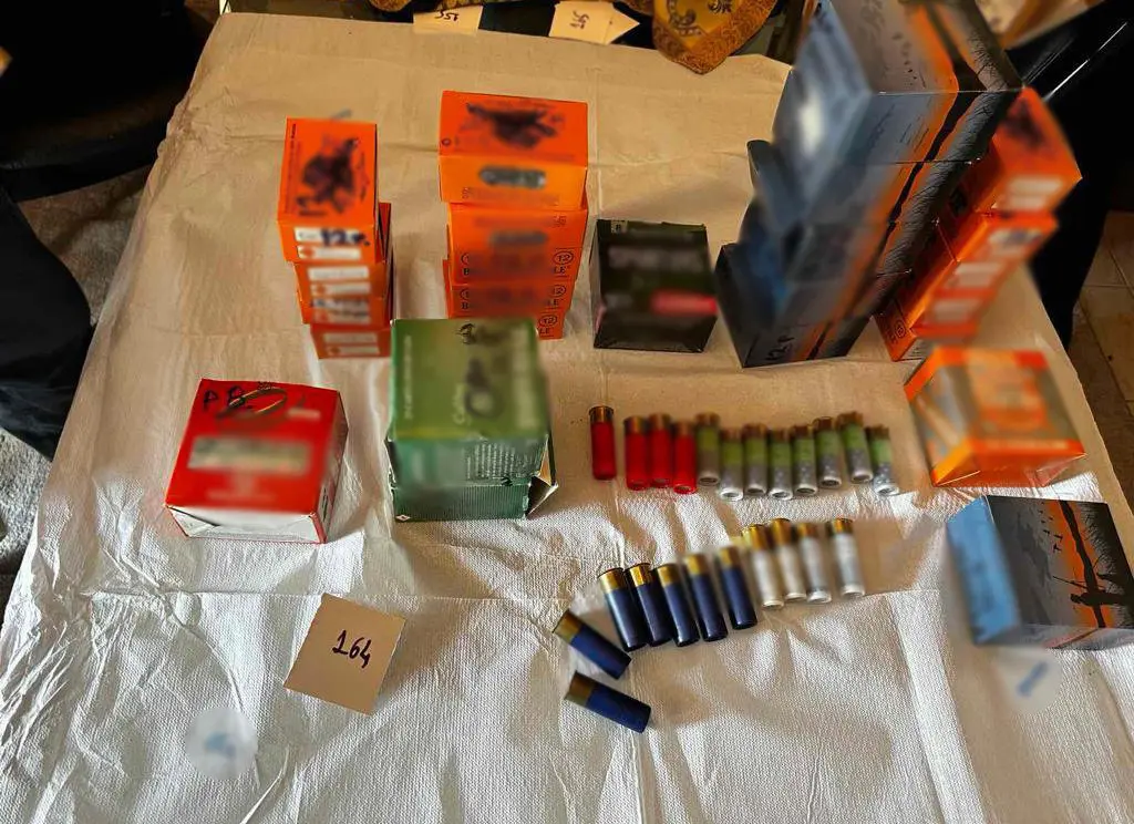 εκρηκτικά στοά