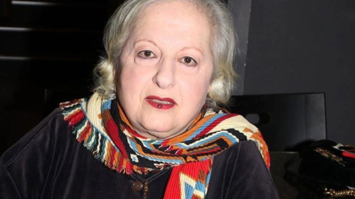 Ελένη Γερασιμίδου: «Μόλις είδα να σηκώνεται και να έρχεται προς το μέρος μου, άνοιξα την πόρτα και έφυγα»