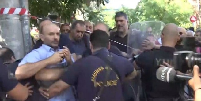 Ένταση έξωση Άνω Πατήσια