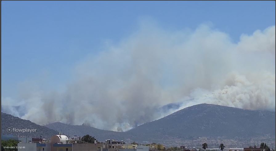 Φωτιά στον Νέο Κουβαρά: Δείτε LIVE εικόνα
