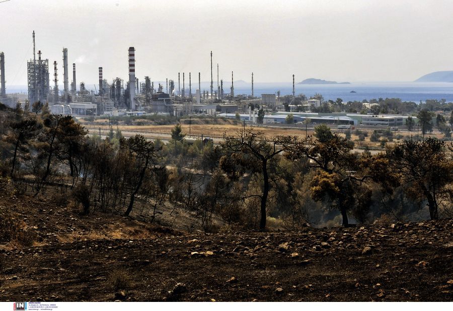 Φωτιά Λουτράκι