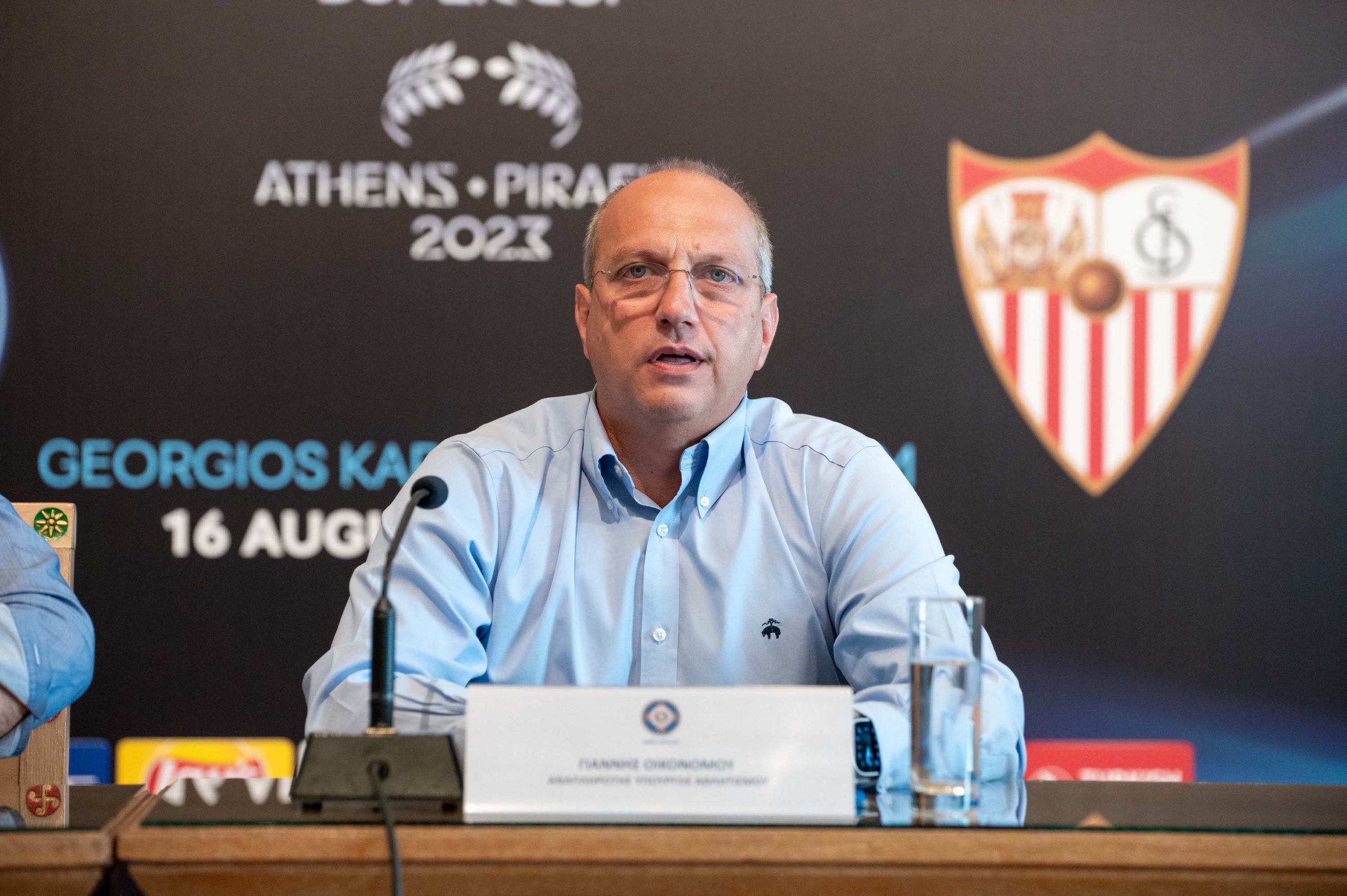 Γιάννης Οικονόμου