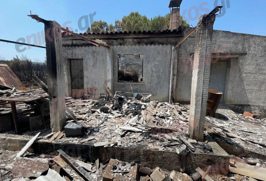 Φωτιά στην Μάνδρα