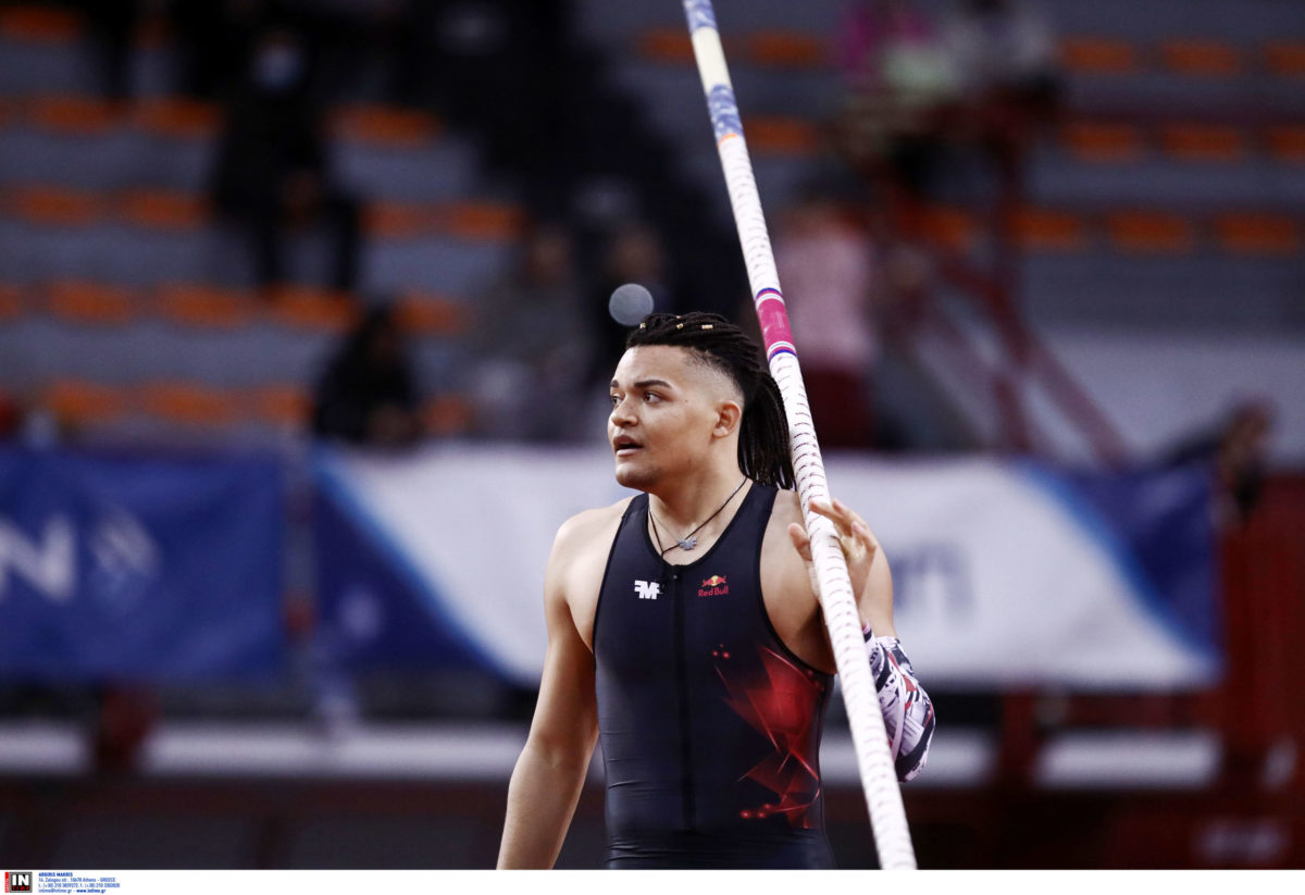 Εμμανουήλ Καραλής: Δεύτερος στο μίτινγκ της Μαδρίτης – «Πέταξε» στα 5,72 μ.