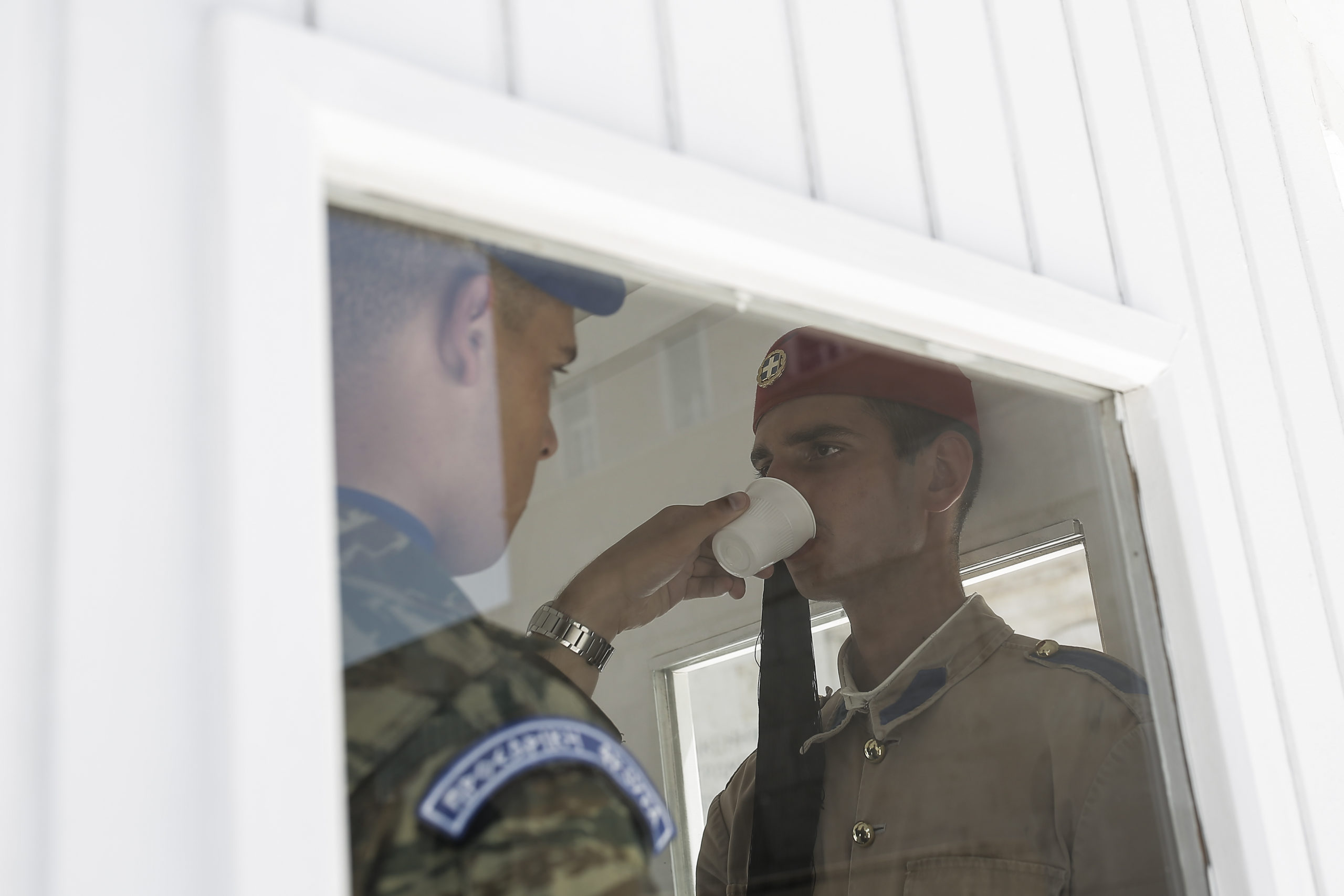 Εύζωνες Καύσωνας