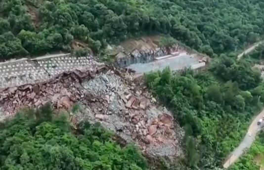 Κίνα Κατολίσθηση